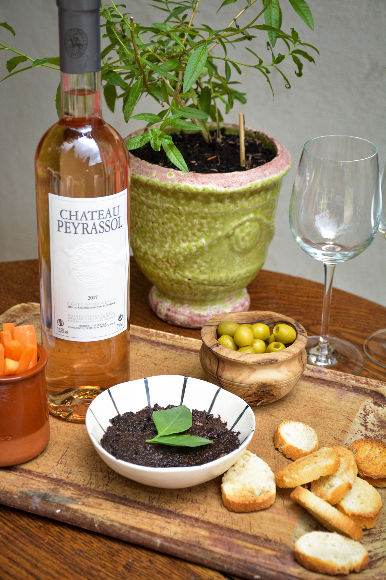 ACCORD MET & VIN APERITIF