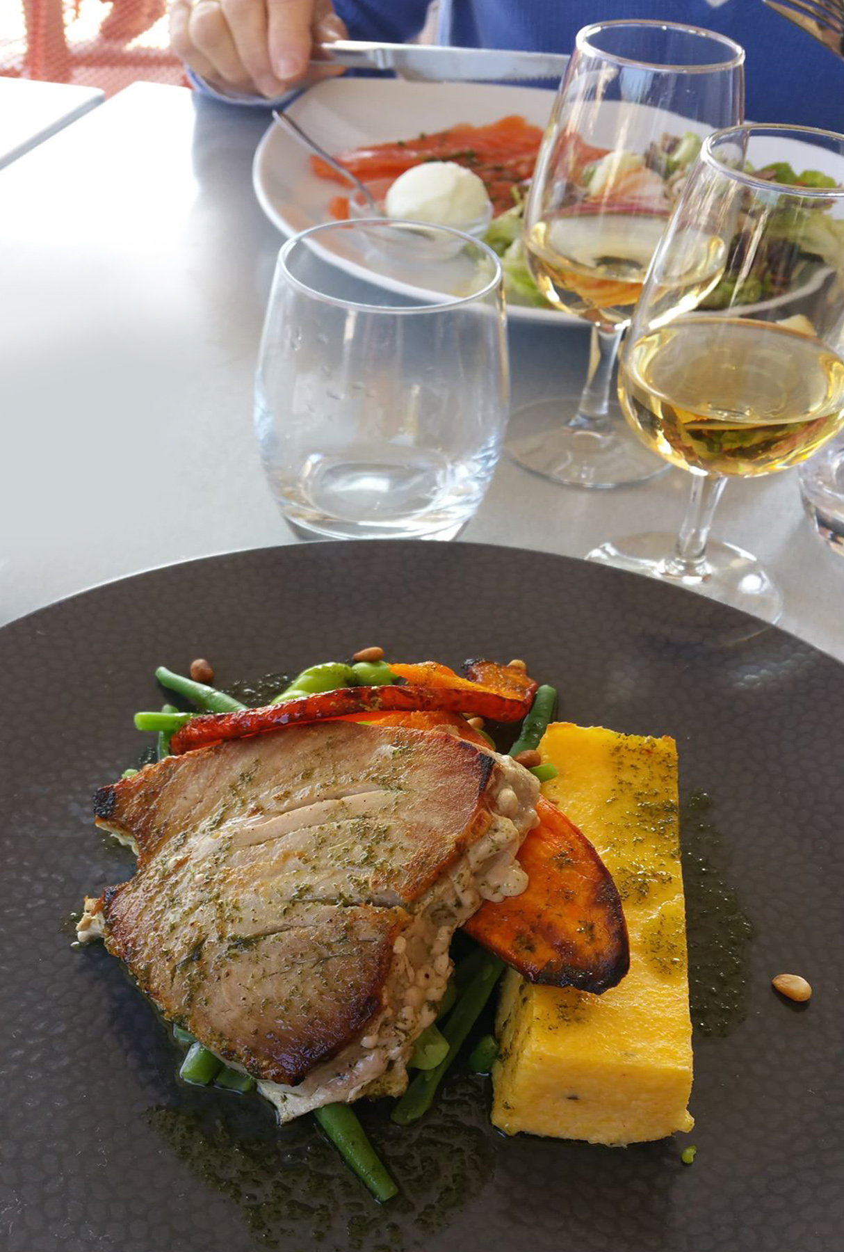 VIN BLANC VAUCLAIRE