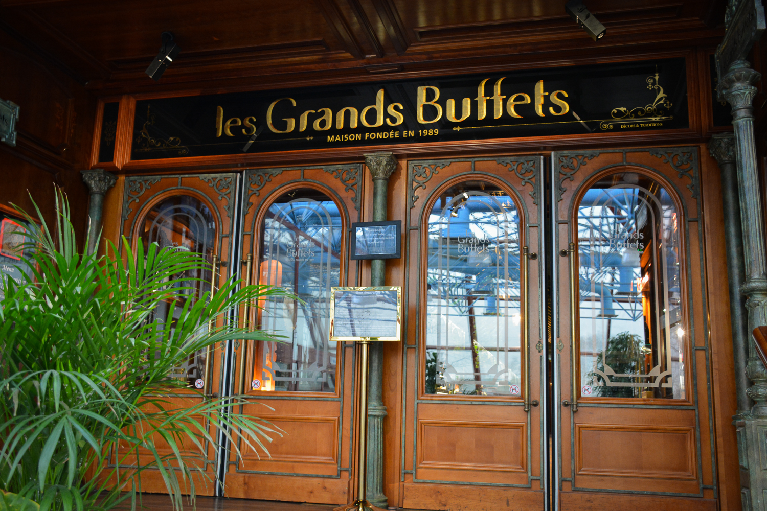 LES GRANDS BUFFETS